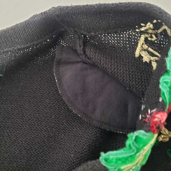 Design Options Holly Berry Cardigan Beaded Sequin Holiday Sweater Womens Sz XL - Picture 4 of 12